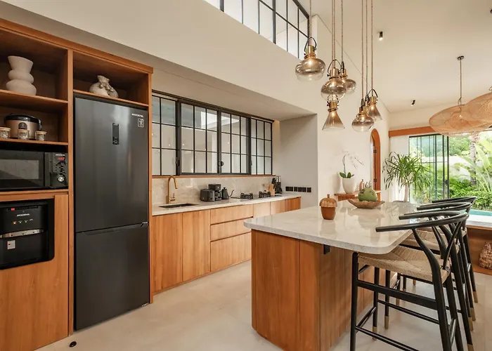 New Sass - Stylish & Modern 3br At Villa Seminyak (Bali)